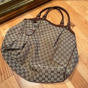 Gucci Hobo Bag